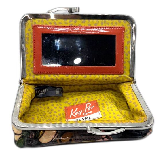 Fossil Coated Canvas Keyper Mirrored Travel Case - Floral Print - Picture 1 of 7